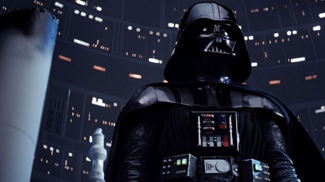 3 -  Star Wars: The Empire Strikes Back (1980) - 10 فیلم برتر علمی تخیلی
