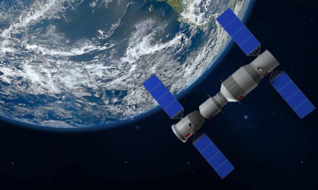 ماهواره های استارلینک برای ایستگاه فضایی چین تهدیدی هستند