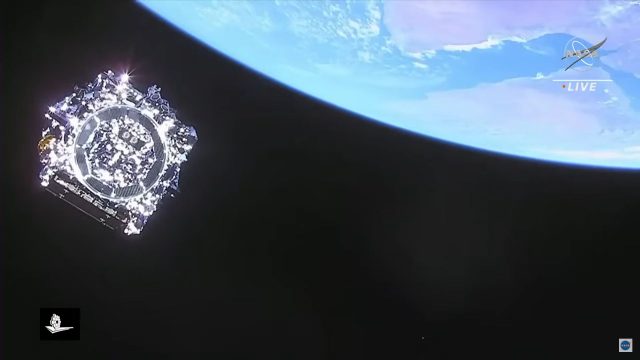تلسکوپ فضایی جیمز وب در مسیر مقصد خود
