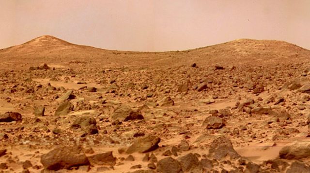 احتمال انتقال میکروب های فضایی توسط سنگ های مریخی به زمین