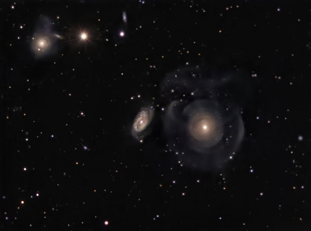 کشف کهکشان  NGC 474 توسط تلسکوپ هابل