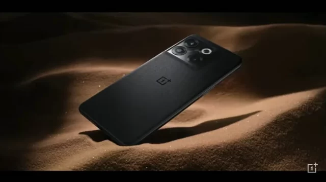 تلفن هوشمند OnePlus 10T 5G با شارژ 150 واتی معرفی شد