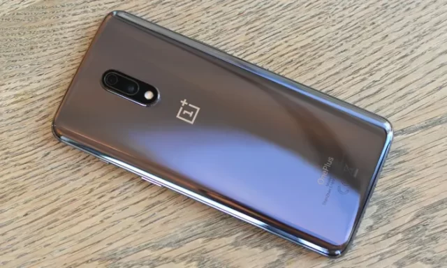 سری OnePlus 7 و دریافت آپدیت اندروید 12