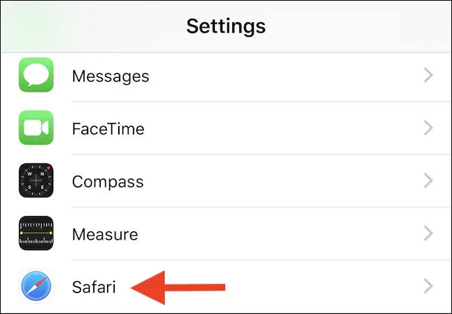 برای شروع Settings را باز کنید و وارد بخش Safari شوید.