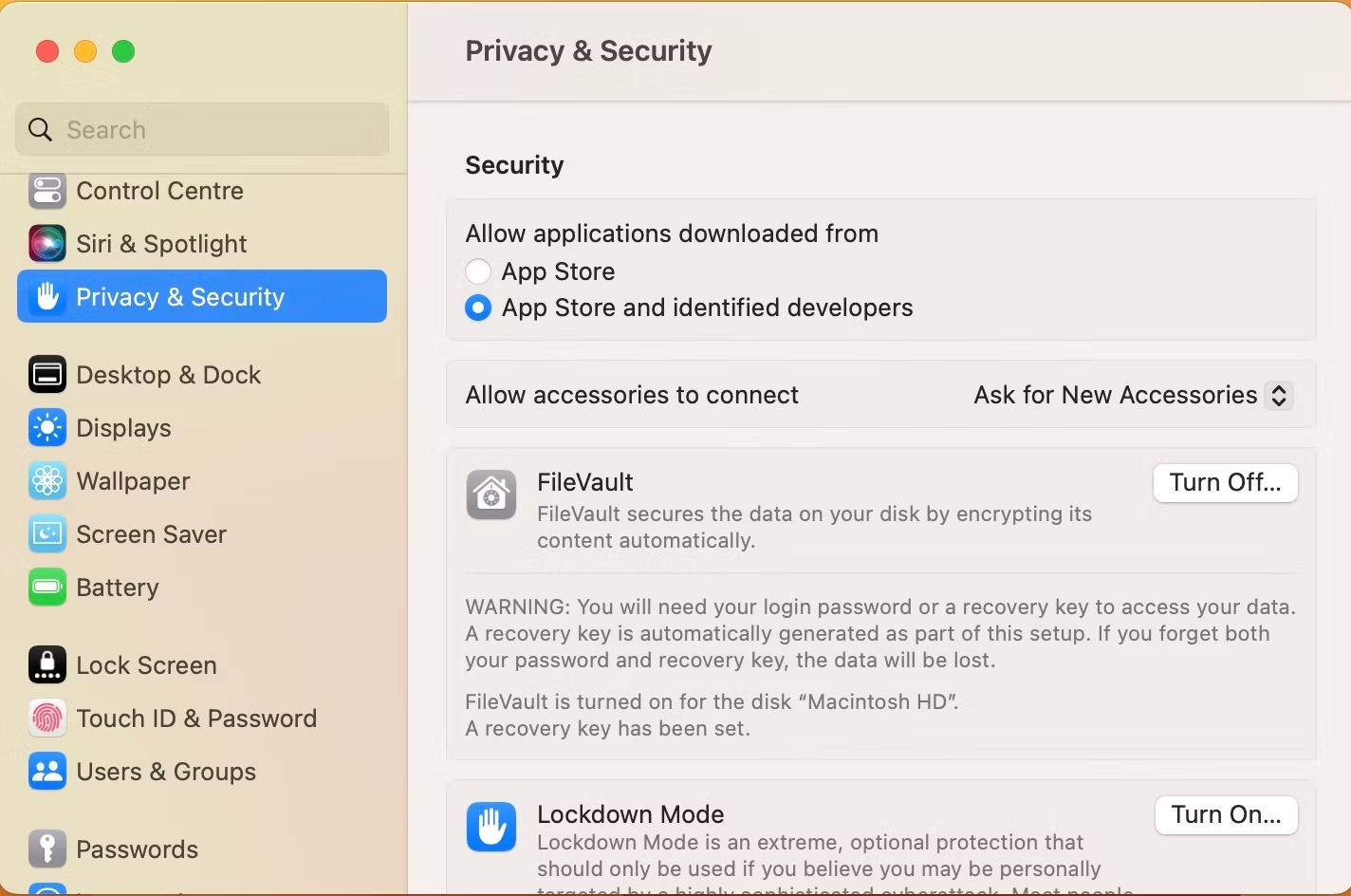 عکس صفحه تنظیمات حریم خصوصی و امنیت برای دانلود برنامه ها در تنظیمات سیستم