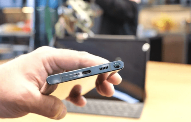 سامسونگ GALAXY S23 ULTRA تعمیرپذیری ساده ای دارد 1 سامسونگ GALAXY S23 ULTRA