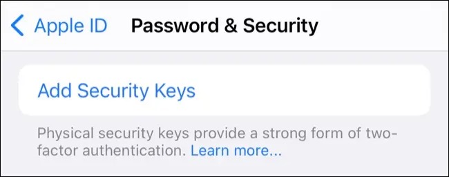نحوه استفاده از Security Key در آیفون و آیپد 1 کلیدهای امنیتی فیزیکی را به حساب اپل خود اضافه کنید