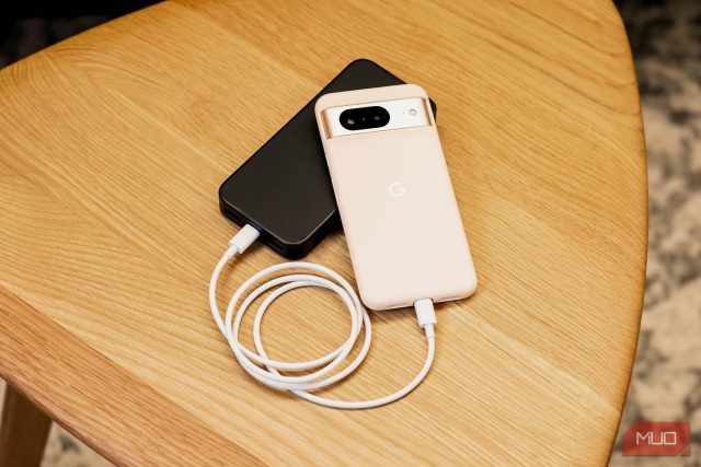 5 تفاوت اصلی Google Pixel 8a و Pixel 85 سرعت شارژ