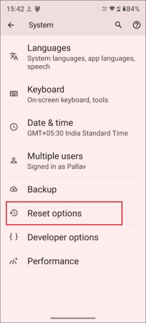 در صفحه سیستم، روی «Reset options» ضربه بزنید.