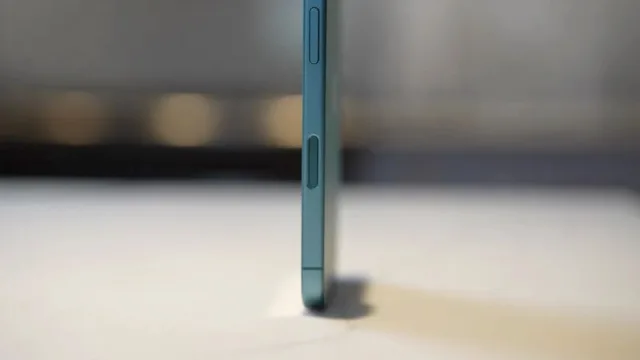 در iOS 18.3، اپل قابلیت های جدیدی را به اطلاعات بصری اضافه می کند