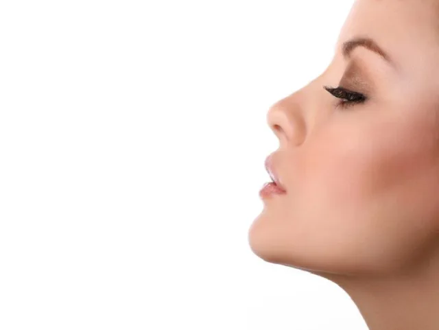 هزینه جراحی بینی عروسکی چقدر است؟
