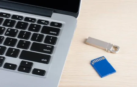 10 کاربرد عملی فلش درایو USB که نمی‌دانستید