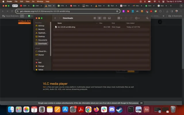 فایل VLC را دانلود و نصب کنید