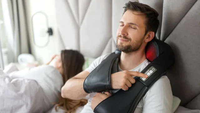 ماساژور شال و گردن