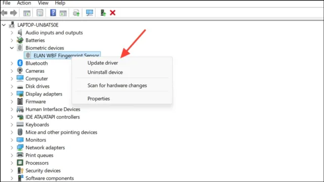  در Device Manager روی هر دستگاه، به‌ویژه دستگاه‌هایی که مشکل دارند، راست‌کلیک کنید و گزینه Update driver را انتخاب کنید