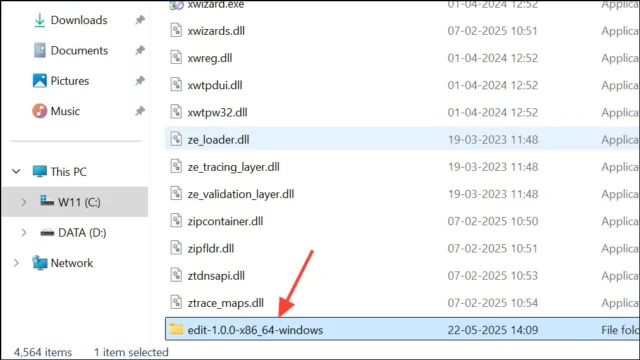 فایل edit.exe را در یکی از پوشه‌هایی که در متغیر محیطی PATH سیستم شما قرار دارند، کپی کنید 