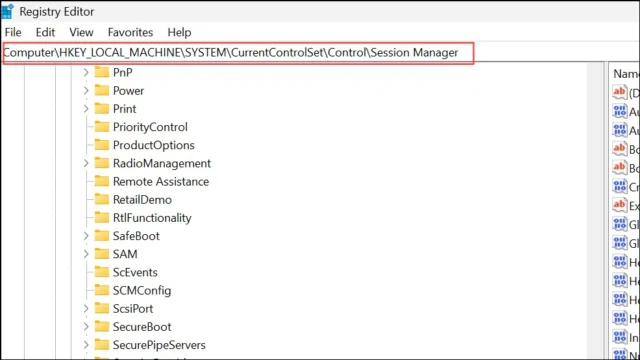 HKEY_LOCAL_MACHINE\SYSTEM\CurrentControlSet\Control\Session Manager