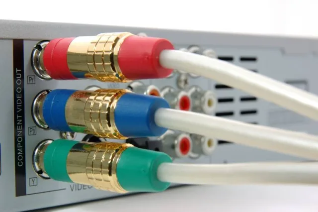 فیش‌های قرمز، سبز و آبی RCA
