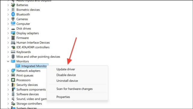 گزینه Update driver (به‌روزرسانی درایور)
