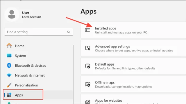 گزینه Apps را انتخاب کنید، سپس بسته به نسخه ویندوز ۱۱ خود، روی Installed apps یا Apps & features کلیک کنید